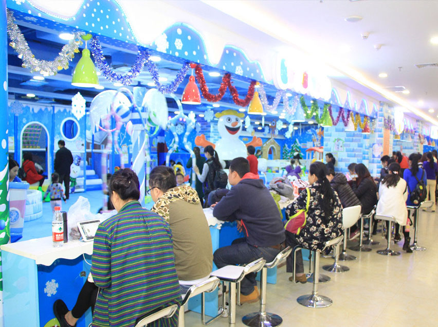 室内游乐场301.jpg